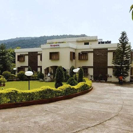 Nirupama Hotels Dhenkanal Extérieur photo