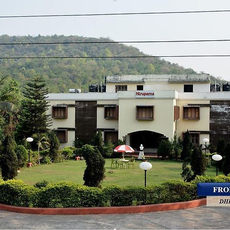 Nirupama Hotels Dhenkanal Extérieur photo