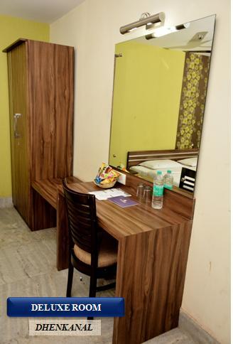 Nirupama Hotels Dhenkanal Extérieur photo