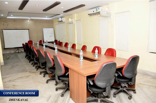 Nirupama Hotels Dhenkanal Extérieur photo