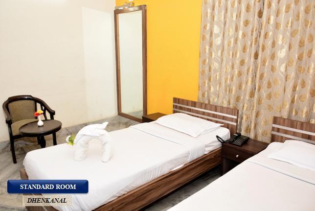 Nirupama Hotels Dhenkanal Extérieur photo